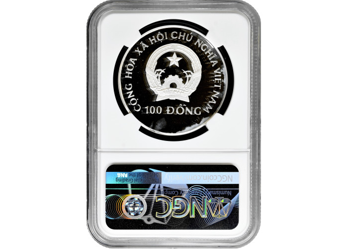 Vietnam 100 dong 1994, NGC PF67 UC, "Prehistoric Animals - Gallimimus"