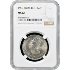 Доминикана 1/2 песо 1967 г., NGC MS 65, "Доминиканская Республика (1937 - 2022)"